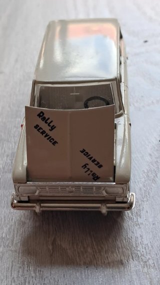 Lote 4 Modelos Moskvitch 1:43