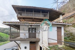 Chalet en venta en Salas