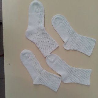 Calcetines Niña Hechos a Mano