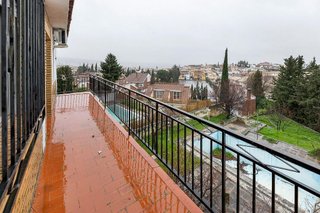 Chalet en venta en Huétor Vega