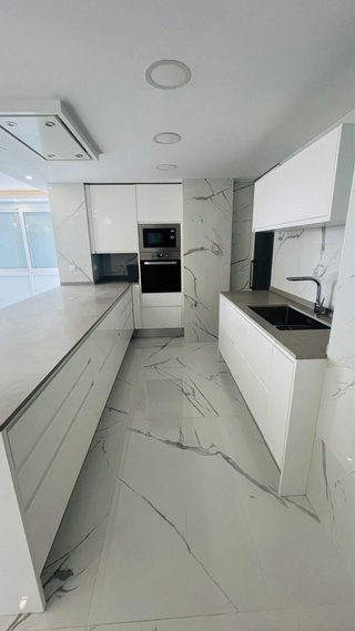 Piso en venta Avenida  Gava