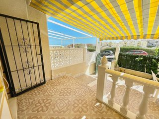 Casa en alquiler en Nueva Torrevieja - Aguas Nuevas en Torrevieja
