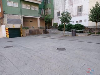 Local comercial en alquiler en Marín