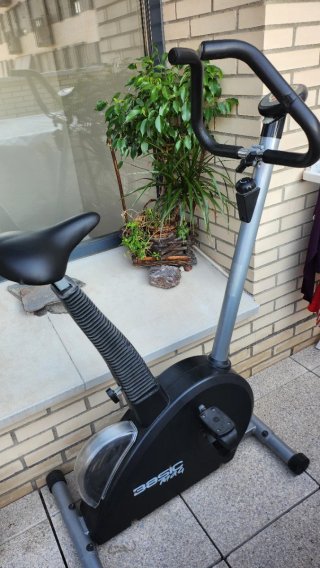 Bicicleta Estática Basic MAG 4
