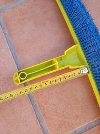 Cepillo Limpia Piscina