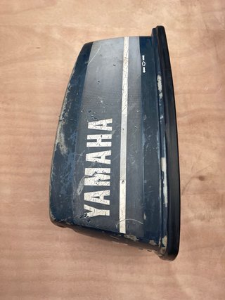 Capota Yamaha fueraborda 5CV