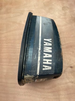 Capota Yamaha fueraborda 5CV