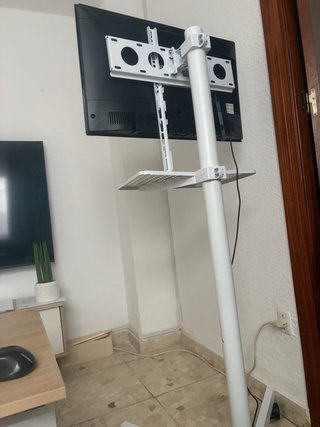 Carrito TV TD blanco con ruedas