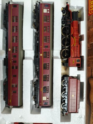 Tren H0 Hornby Harry Potter Hogwarts Express