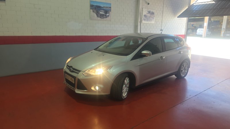 Ford Focus 1.6 TDCi Trend 3p 2011