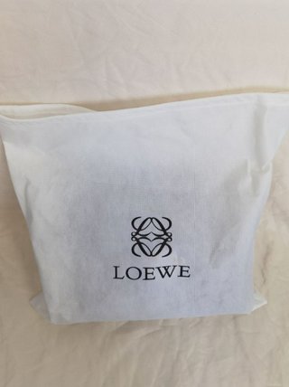 Bolso Loewe bandolera piel rojo