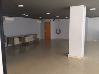 Local comercial en venta en Can Calders - Mas Lluí - Roses Castellbell en Sant Feliu de Llobregat