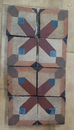 Baldosa Mosaico Hidráulico, incrustada, y barro