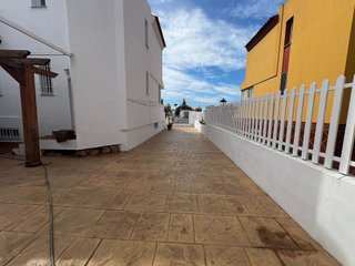 Casa pareada en venta en Capuchinos en Vélez-Málaga
