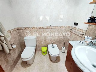Casa adosada en venta en Catral