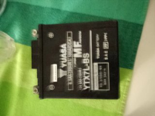 Batería YUASA YTX7L-BS AGM Moto