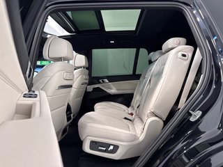 BMW X7 xDrive 40dA M Sport 340CV!!! NACIONAL.