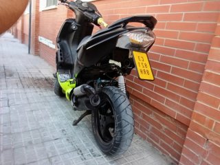 Vendo Peugeot Speedfight 2