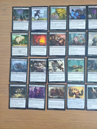 Mazo Commander Negro MTG sin tierras basicas