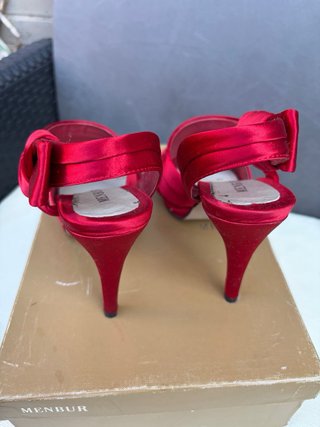Zapatos de fiesta rojos Menbur