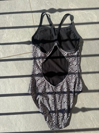 Costume Arena grigio e nero taglia 38