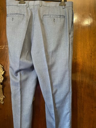 Traje de caballero gris