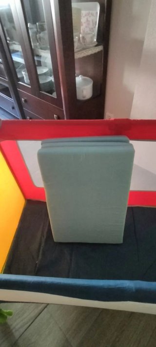 Cuna de viaje plegable