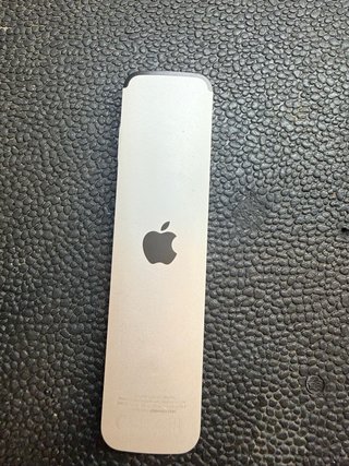 Apple TV 4K 128GB, Con caja y accesorios