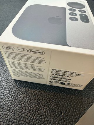 Apple TV 4K 128GB, Con caja y accesorios