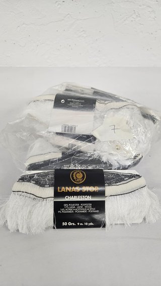 Lote 7 Ovillos Lana Stop Charleston Blanco