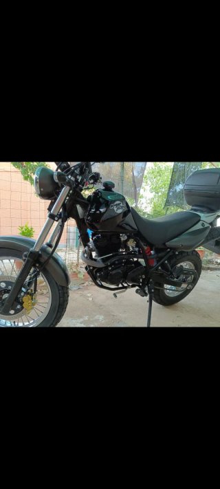 Hyosung Karion 2016 Enduro Negra