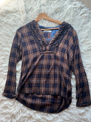 Blusa a cuadros manga larga