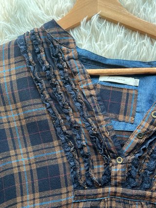 Blusa a cuadros manga larga