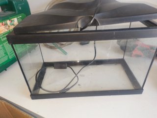 Acuario 60L Blanco + Mueble Acuario