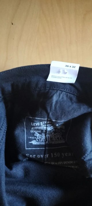 Levi's 511 Slim W36 L32 Negro