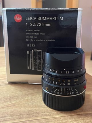 Leica Summarit-M 35mm f/2.5 Negro