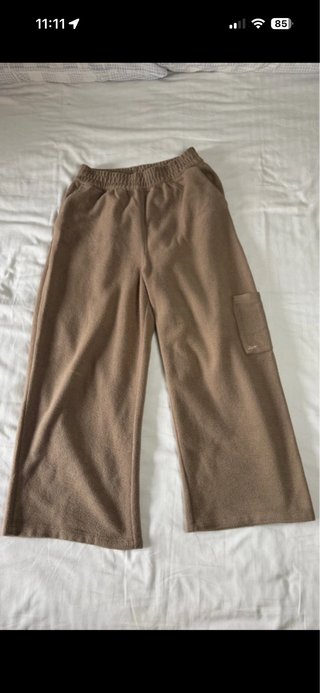 Pantalón ancho Reebok beige