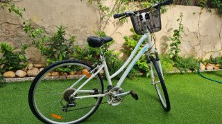 Bicicleta Paseo Mujer Giant Blanca