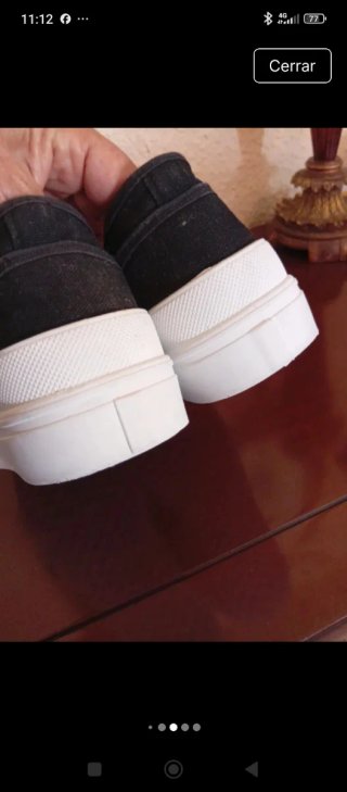 Zapatillas deportivas tipo converse negras y blanc