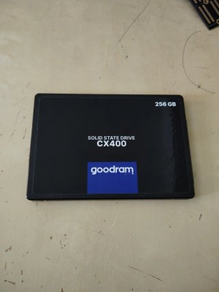 DISCO SSD GOODRAM CX400 256GB