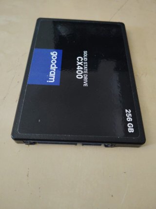 DISCO SSD GOODRAM CX400 256GB