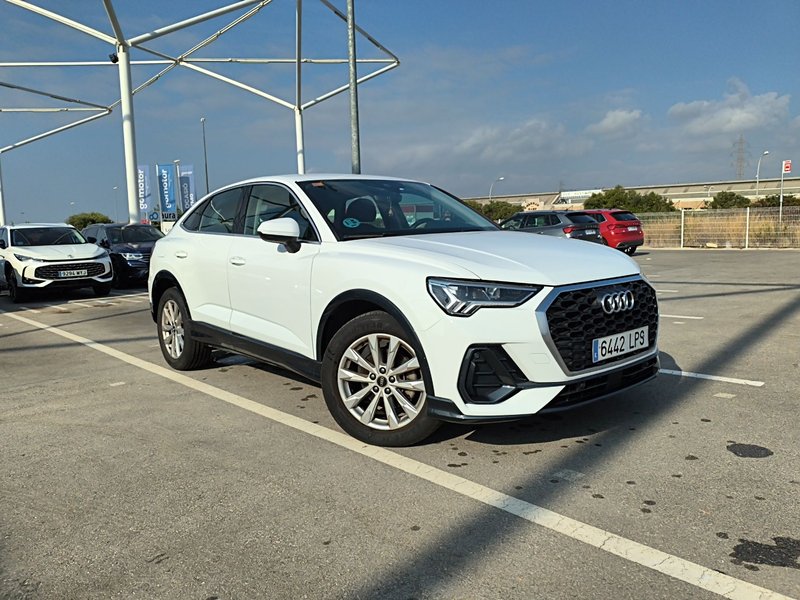 Audi Q3 2021, foto 2