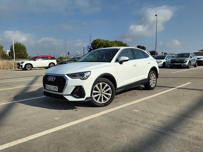 Audi Q3 2021