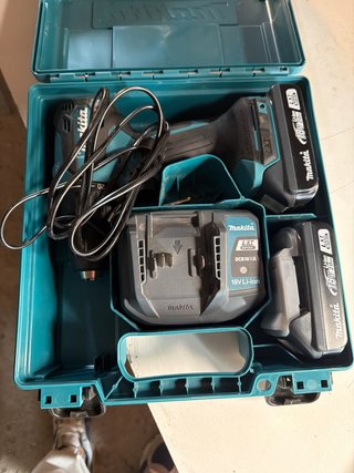 Taladro a batería Makita 18V LXT