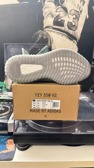 Adidas Yeezy 350 V2 Salt