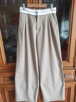Pantalones anchos mujer beige