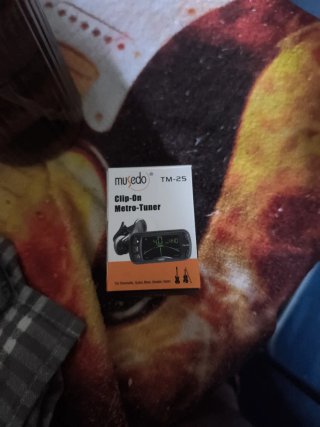 Afinador Musedo TM-25 Clip-On Metrónomo