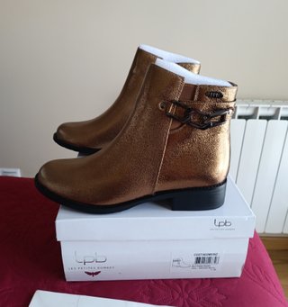 Botines Mama Bronce Metalizado Talla 38 de 78€
