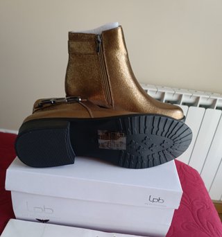 Botines Mama Bronce Metalizado Talla 38 de 78€