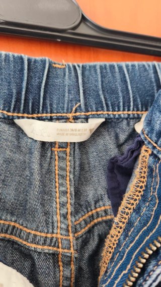 Pantalón vaquero Zara ancho
